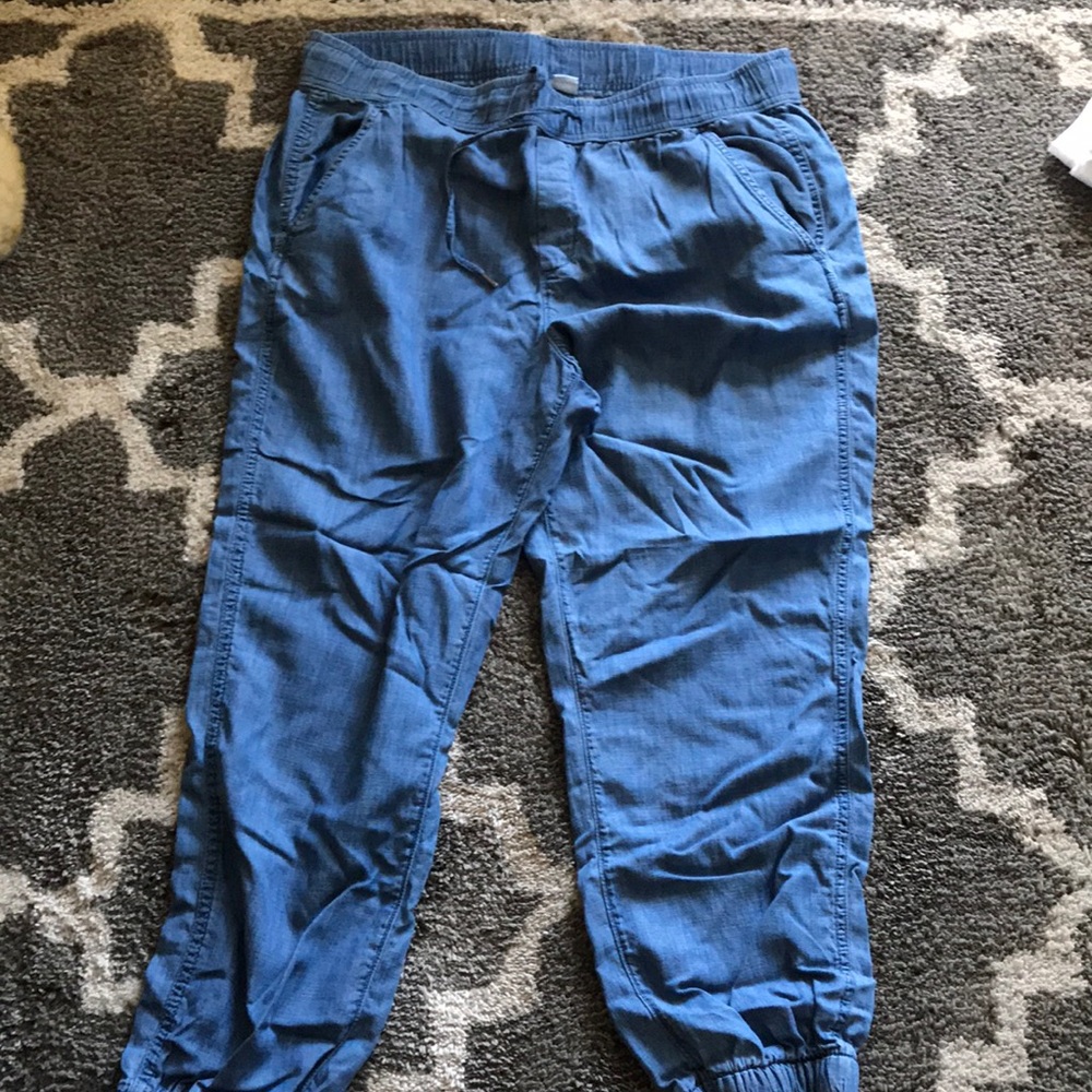 GAP ladies joggers jeans - size Large $ 15